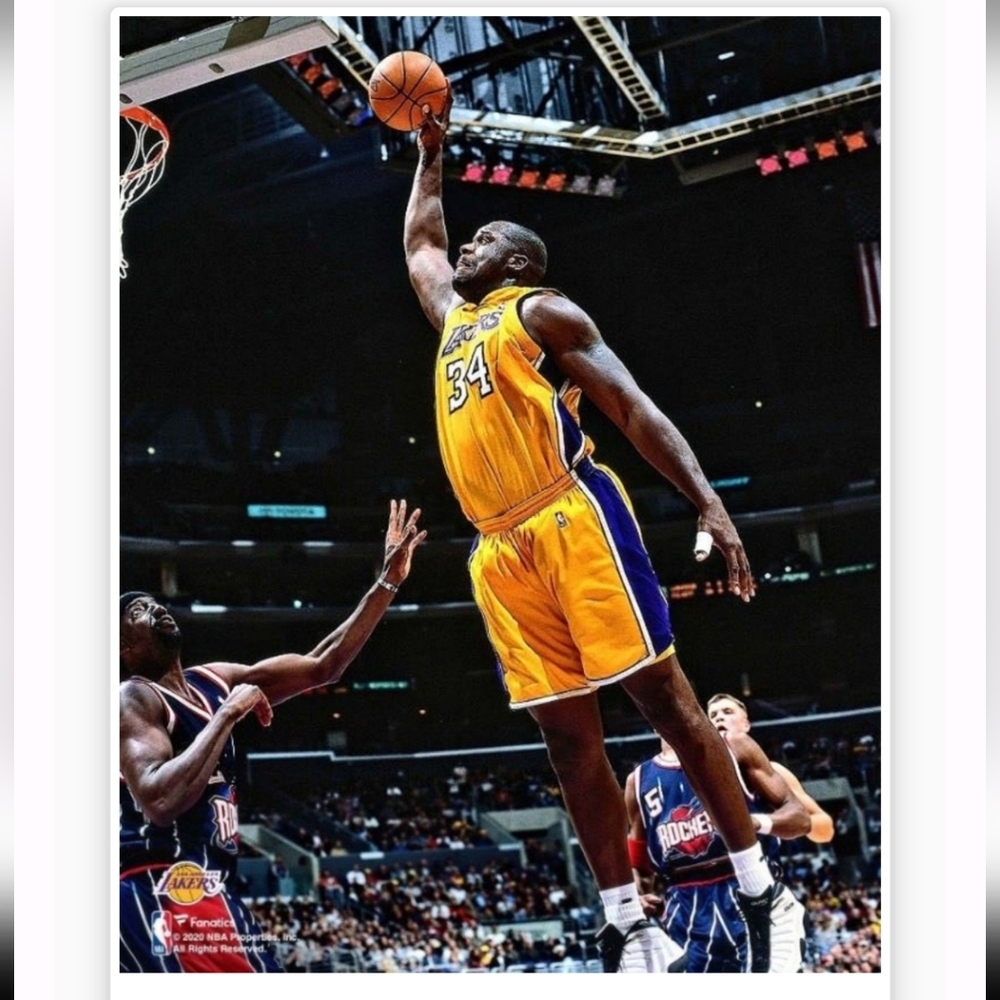 NEW!💯 SHAQUILLE O'NEAL LOS ANGELES LAKERS 2001 GLOSSY 8.5x11 BASKETBALL POSTER
